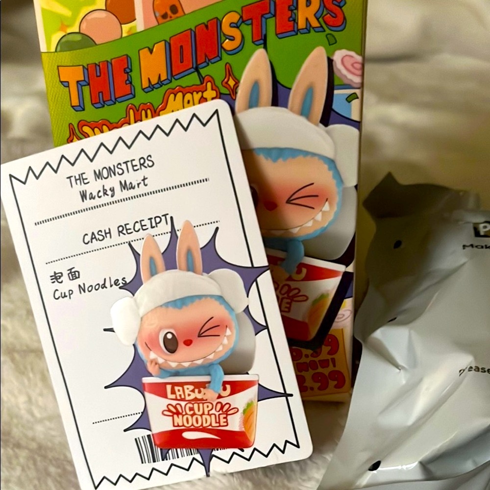 Authentic Popmart The Monsters Wacky Mart Cup Noodles